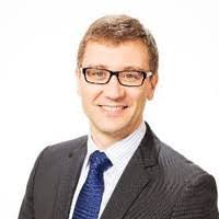 Karin Robertson's Instagram, Twitter & Facebook