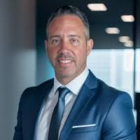 Lacey Brauser's Instagram, Twitter & Facebook