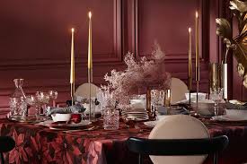 If you're looking for ideas to help you decorate your home for the holidays, you may be interested in learning more about the most popular. 50 Beautiful Christmas Table Decorating Ideas Loveproperty Com