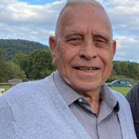 Sara Rollins's Instagram, Twitter & Facebook