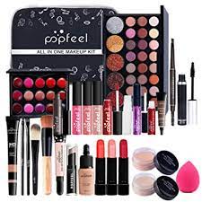 Makeup sets assemble coordinating shades or products like lipstick, eyeshadow, and mascara into one artful package. Chseeo Schmink Geschenkset Make Up Set Kosmetik Makeup Paletten Schminkkoffer Schminke Fur Gesicht Augen Und Lippen 4 Amazon De Beauty