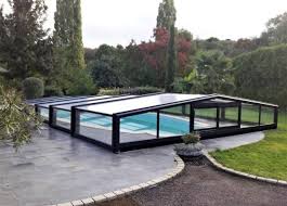 Ils constituent une protection efficace pour protéger et sécuriser votre piscine, toute l'année. Abri De Piscine Bas Telescopiques Coulissants Renoval
