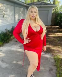 Alex Aspasia - Free pics, galleries & more at Babepedia