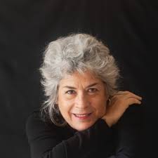 Olga Montero Rose and Kathy Serrano in conversation with Enrique Planas