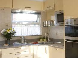 l shaped kitchen with corner sink