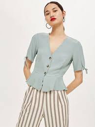 What Does A Smart Casual Dress Code Even Mean Smart Casual Dress Code Smart Casual Dress Smart Casual Women Dress