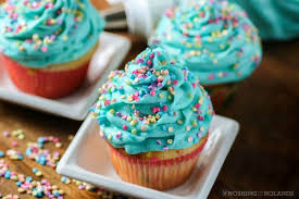 Cute gift ideas for boyfriend. Happy Birthday Cupcakes Designs And Ideas For Boys And Girls