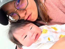 🦊小狐手腕帶& 安撫巾抽獎活動🎁】 新手父母的日常就是手忙腳亂，有時候總會忘記帶點什麼～ 這時候安撫巾就是你的好幫手✨ 我最喜歡用