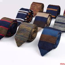 While the desire to dress to the nines in a formal capacity can wax and wane over time, the business casual revolution has taken gentlemen's attire by storm, and rightfully so. Knit Tie Accessories Price And Deals Men S Wear Aug 2021 Shopee Singapore