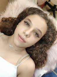 Deborah Sansone's Instagram, Twitter & Facebook