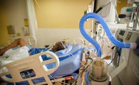 Difference between high flow oxygen therapy and ventilator in essence is the following. High Flow Nasal Cannula Oxygen Therapy May Benefit Elderly Patients In Icu Pulmonology Advisor