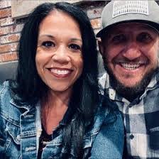 Candice Ellison's Instagram, Twitter & Facebook