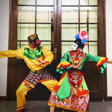 Topeng Gegot Seni Tari