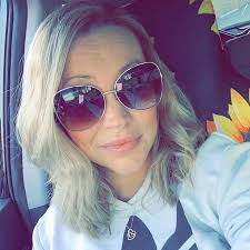 I have the best job ever!! Here is what Holly has to say! I am one of those  people who is terrified to have anyone touch my hair, but I need a