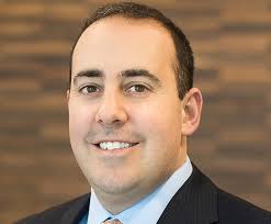 Thomas Zahn's Instagram, Twitter & Facebook