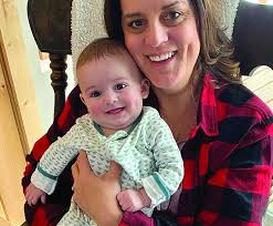 Laura Delong's Instagram, Twitter & Facebook