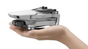 Turn on the light, the sparkle base makes the charger house an exhibition of the drone. Mavic Mini Dji