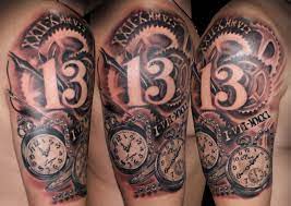 Tercer videoclip de martes 13, el nuevo disco de natos y waor que ya está a la venta en www.natosywaor.comletra: El 13 13depicas Com Studio Tattoo Piercing Shop Jaca Huesca