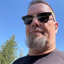 Casey Mccarter's Instagram, Twitter & Facebook