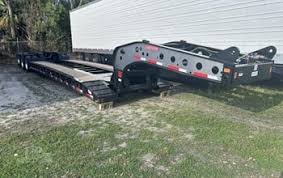 Fontaine Fontaine Heavy Haul Magnitude 55HFLD Lowboy Trailer
