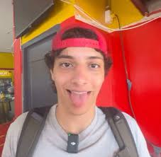 Bee Martinez (abbemart)