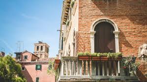 Download, share or upload your own one! Architecture In Venice Italy Hd Wallpaper 4k Picture For Phones And Desktop 3840x2160 1920x1080