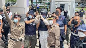 ทหารกราดยิง ที่โคราช เสียชีวิต 12 คน. Vpdlg H2nzarum