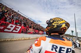 Marc marquez akan menggunakan helm dengan desain lawas di seri motogp jerman, sirkuit sachsenring, minggu 20 juni 2021 akhir pekan ini. Motogp Marquez Also Wins The Last Round Of Valencia Roberto Magni German Daily News