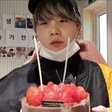 I kept my gaze on the cake as they sang the traditional song. Bts Suga This Man Deserved Everything Happy Facebook