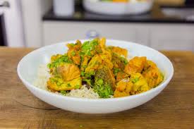 How many people does this recipe serve? Salmon And Cauliflower Curry With Black Cardamom Rice James Martin Chef