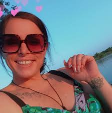 Who is a good carpet installer in Haysville?