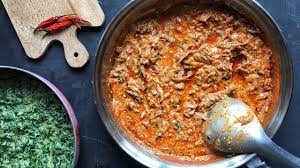 Heat up oil in a pan, add onions and cooks until browned. How To Cook The Best Omena Dagaa Youtube