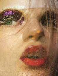 People that want to skip every cutscene. 40 G L I T T E R Ideas Glitter Glitter Photography Beauty