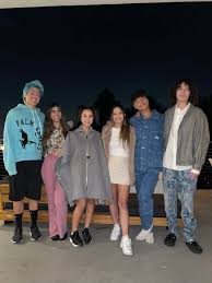 We did not find results for: Bella Poarch On Twitter Squad Goals Zhc Yt Miakhalifa Valkyrae Larrayxo Thatsuburban