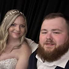 Christina Maskewicz and Ryan Fennell's Wedding Website