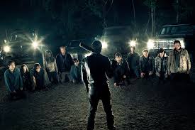 Die staffel wird sechs zusätzliche folgen erhalten, womit sie auf ingesamt 22 episoden kommt. The Walking Dead Staffel 7 Episodenguide Fernsehserien De
