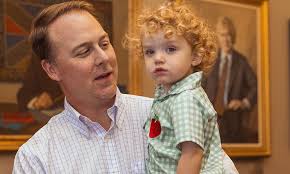 Lynda Rodríguez pone a circular libro infantil