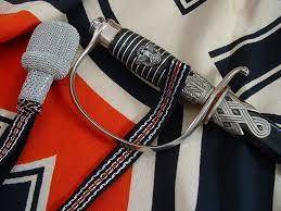 Portapees And Knots Meda Militaria