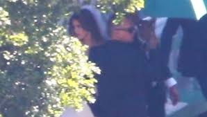 Guests at the wedding included chris' son jack, six, who he shares with ex anna faris, and katherine's brothers patrick and christopher, along with her sister sharing a picture of him and his new wife on their wedding day, he wrote on instagram: Katherine Schwarzenegger S Wedding Dress See Her Gorgeous Gown Hollywood Life