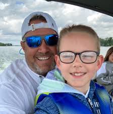 What boat to upgrade to for inshore use with 9 people?