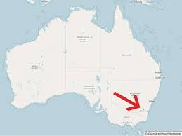 Canberra lies astride the molonglo river, which is a tributary of the murrumbidgee river. Canberra Und Seine Sehenswurdigkeiten