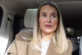 Embarrassed' Molly-Mae Hague says she 'let herself down' at Tommy Fury's  fight with KSI