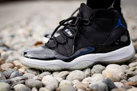 The air jordan 11 space jam has released twice since it first appeared on the feet of michael jordan in the 1995 nba playoffs. Air Jordan Xi Space Jam Wdywt