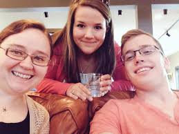 meg henry (@meghenry)