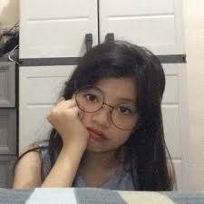 Alessandra (@alessandrae05)