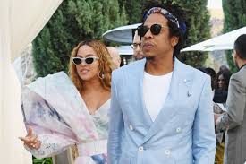 With that win, hov now has 22 grammy wins, making him the rapper with the most grammy wins. Beyonce And Jay Z Seen Around La During Grammy Weekend Page Six