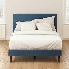 This is a sturdy bed constructed with a steel frame with a little over a foot worth of storage space underneath, quite a significant amount compared with traditional beds. Https Www Zinus Com Daily Https Www Zinus Com Products Jayanna Steel Bifold Box Spring 2021 04 14t17 41 02 07 00 Daily Https Cdn Shopify Com S Files 1 2097 4191 Products 10739094536 1 4 Jayanna Metal Bifold Box Spring Jpg V