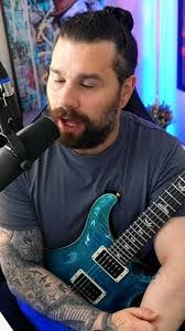 Mike Stringer's Instagram, Twitter & Facebook