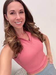 Christina Rose's Instagram, Twitter & Facebook