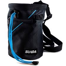 Sukoa Chalk Bag for Rock Climbing - Bouldering Chalk Bag Bucket with Quick-Clip  Belt and 2 Large Zippered Pockets - Rock Climbing Gear Equipment (Blue) :  Sports & Outdoors